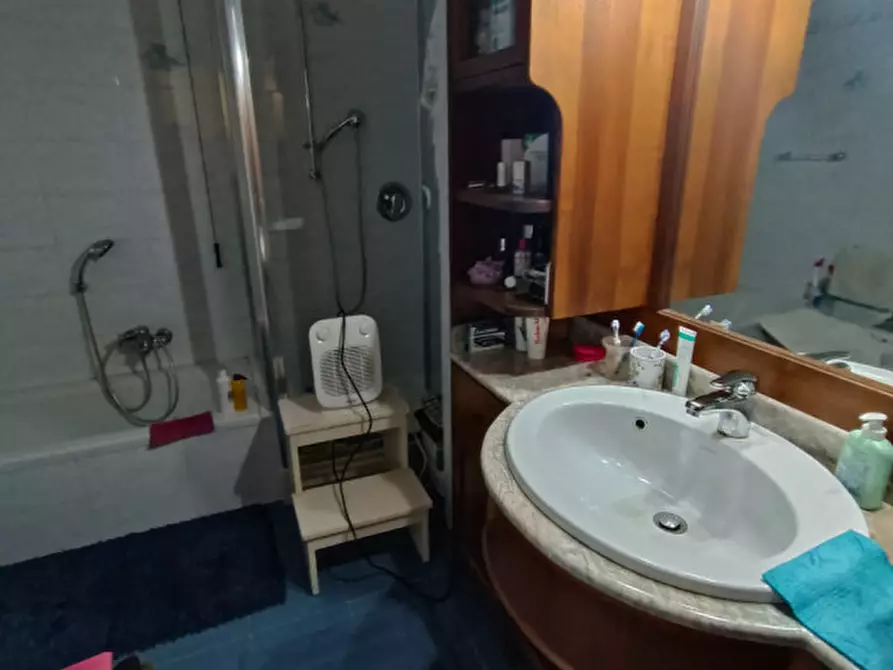 Immagine 10 di Villa in vendita  in Zona ovest a San Remo