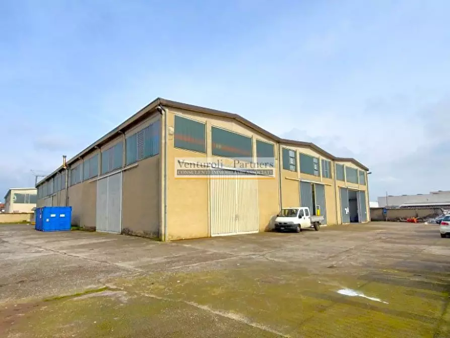 Immagine 1 di Capannone industriale in affitto  in cascina croce a Paderno Franciacorta