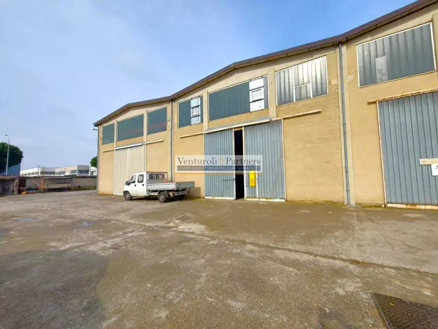 Immagine 2 di Capannone industriale in affitto  in cascina croce a Paderno Franciacorta