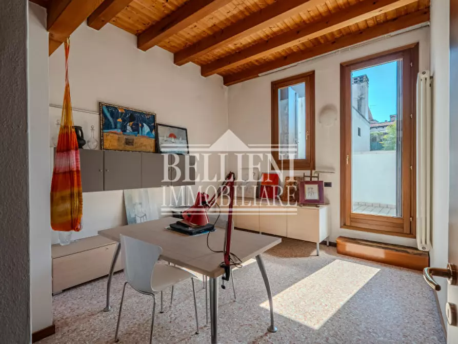 Immagine 2 di Appartamento in vendita  in Contrà Porta Santa Lucia a Vicenza