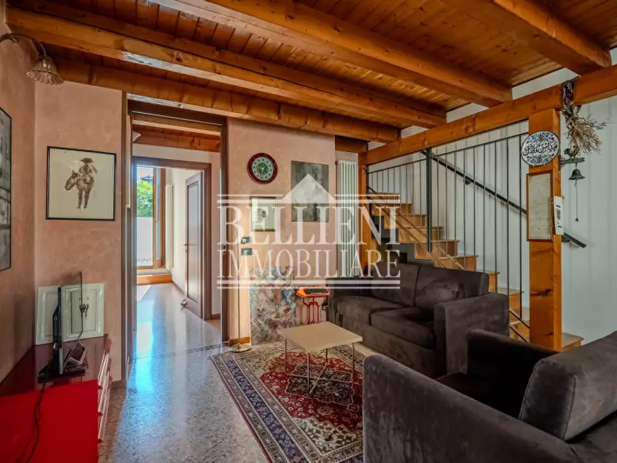 Immagine 1 di Villetta a schiera in vendita  in Contrà Porta Santa Lucia a Vicenza