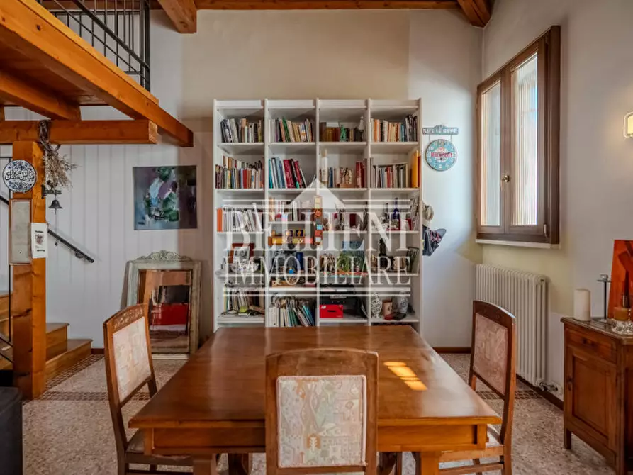 Immagine 2 di Villetta a schiera in vendita  in Contrà Porta Santa Lucia a Vicenza