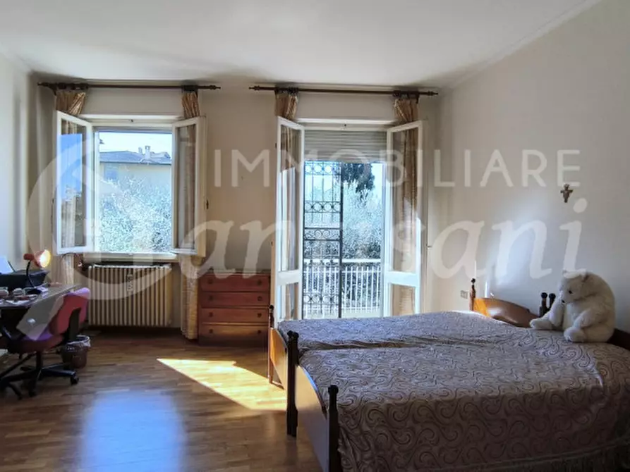 Immagine 23 di Villa in vendita  in Via dei Cappuccini a Firenze