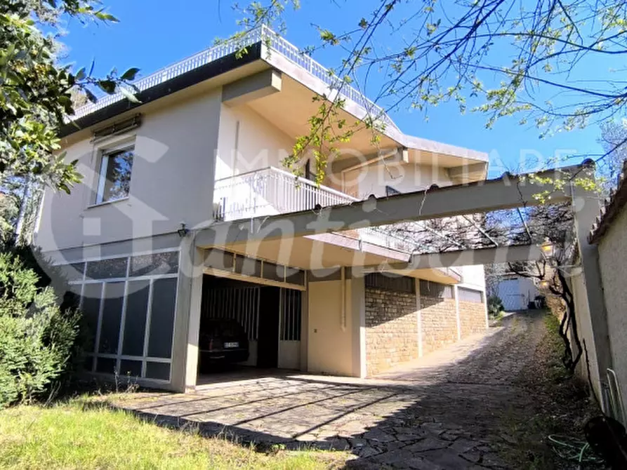 Immagine 41 di Villa in vendita  in Via dei Cappuccini a Firenze