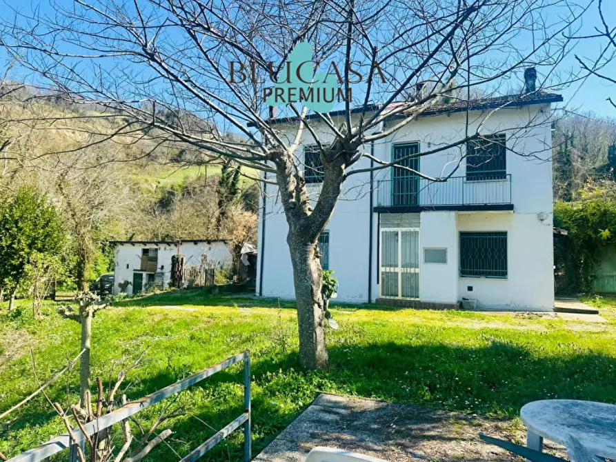 Immagine 1 di Casa indipendente in vendita  in Strada castel nuovo a Meldola