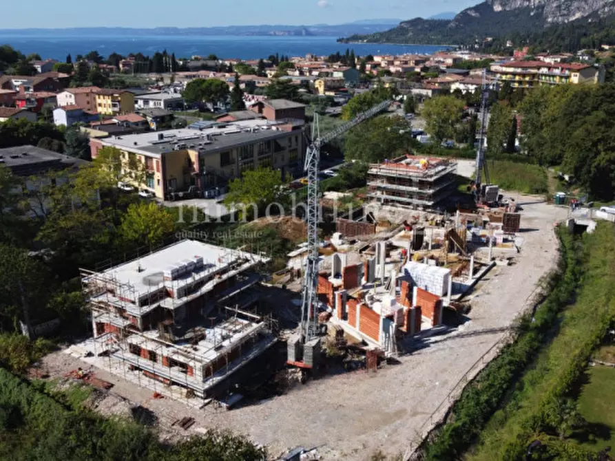 Immagine 6 di Appartamento in vendita  in Via Don Sturzo a Garda