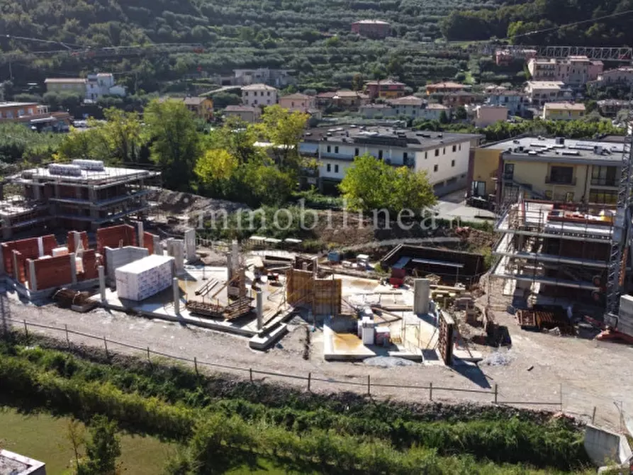 Immagine 10 di Appartamento in vendita  in Via Don Sturzo a Garda