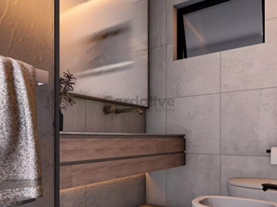 Immagine 9 di Appartamento in vendita  in Via Dante Alighieri a Toscolano-Maderno