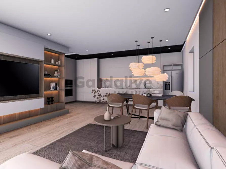 Immagine 8 di Attico in vendita  in Via Dante Alighieri a Toscolano-Maderno