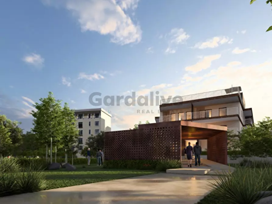 Immagine 16 di Attico in vendita  in Via Dante Alighieri a Toscolano-Maderno