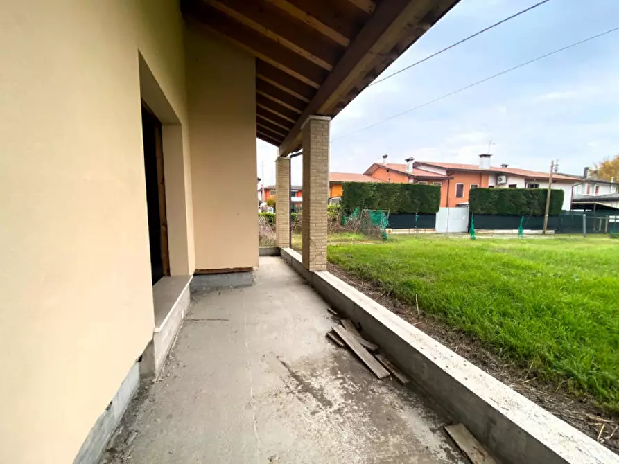 Immagine 12 di Casa bifamiliare in vendita  in Via Ponte Pelli 10 a San Pietro Viminario