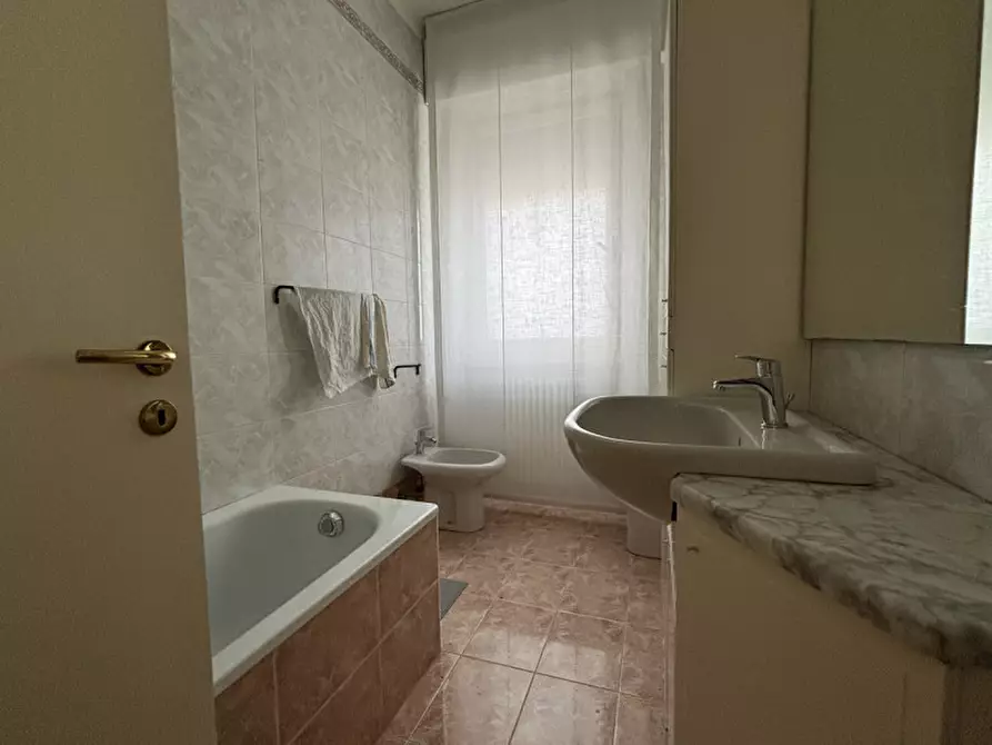 Immagine 12 di Appartamento in affitto  in Via Edmondo De Amicis a Vicenza