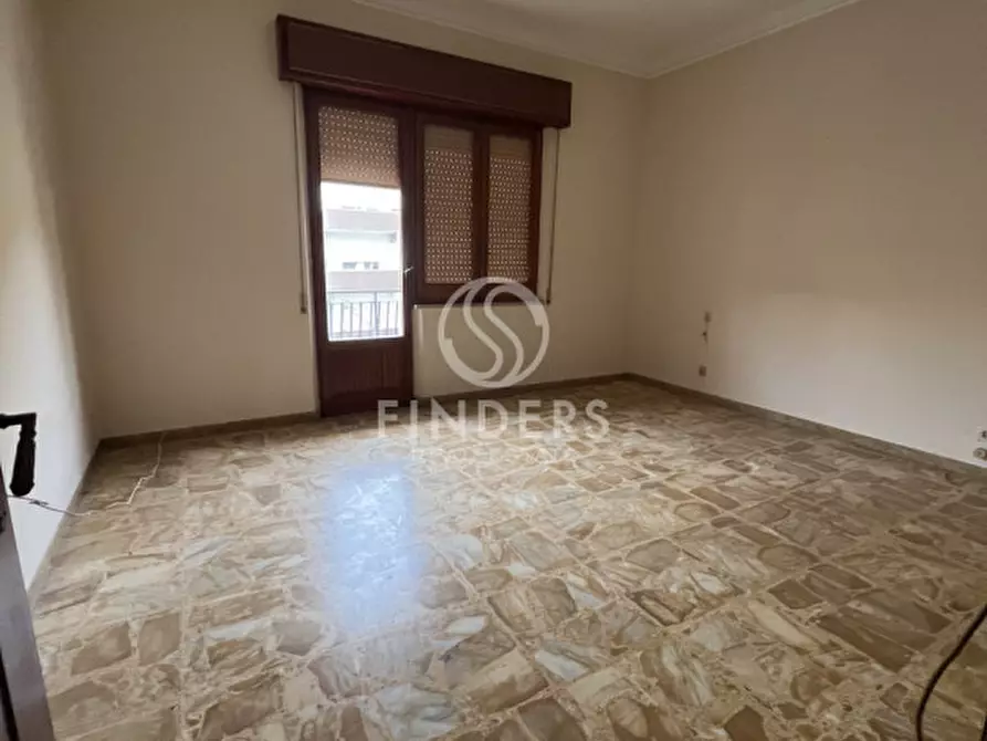 Immagine 13 di Palazzo in vendita  in VICO PETRILLINA DIR. VERSACE 15 a Reggio Di Calabria