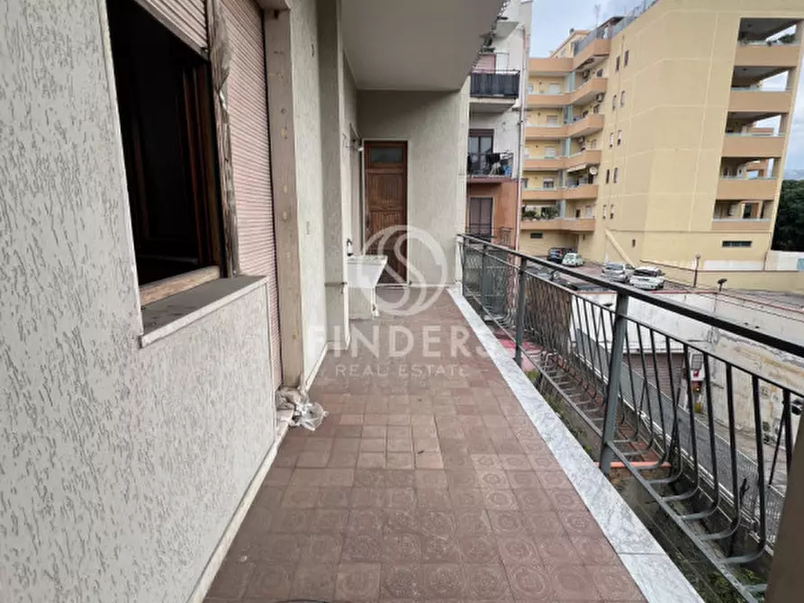 Immagine 14 di Palazzo in vendita  in VICO PETRILLINA DIR. VERSACE 15 a Reggio Di Calabria