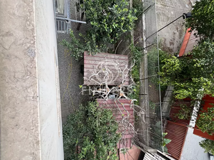Immagine 16 di Palazzo in vendita  in VICO PETRILLINA DIR. VERSACE 15 a Reggio Di Calabria