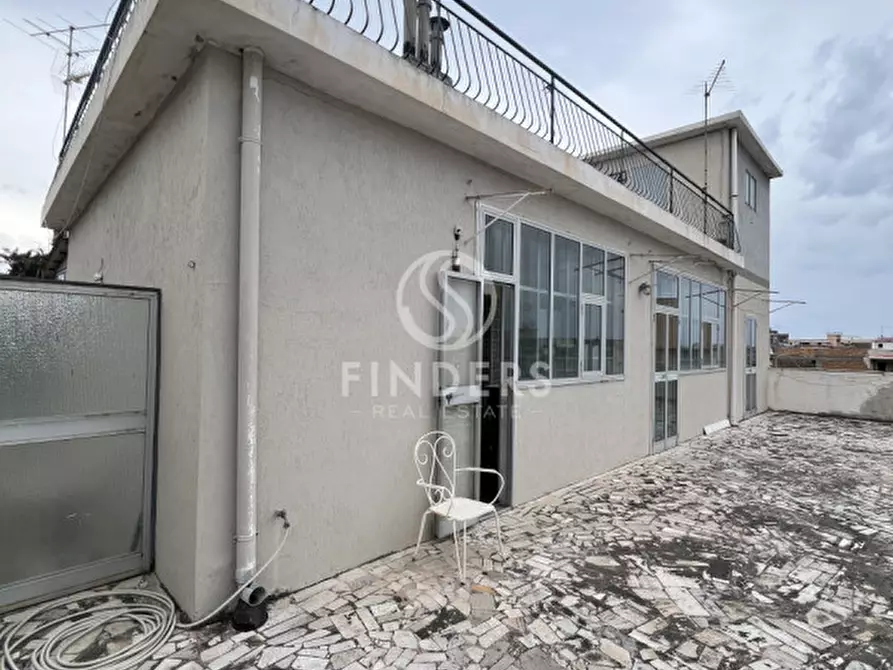 Immagine 19 di Palazzo in vendita  in VICO PETRILLINA DIR. VERSACE 15 a Reggio Di Calabria