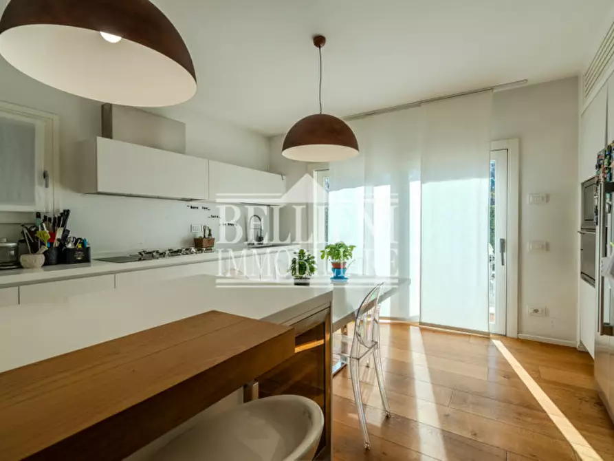 Immagine 10 di Villa in vendita  in Via Giosuè Carducci a Vicenza