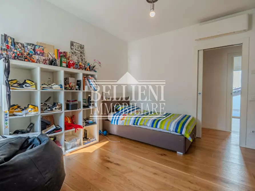 Immagine 18 di Villa in vendita  in Via Giosuè Carducci a Vicenza