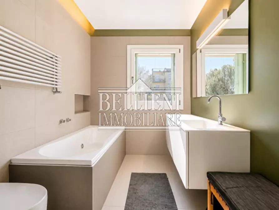 Immagine 23 di Villa in vendita  in Via Giosuè Carducci a Vicenza