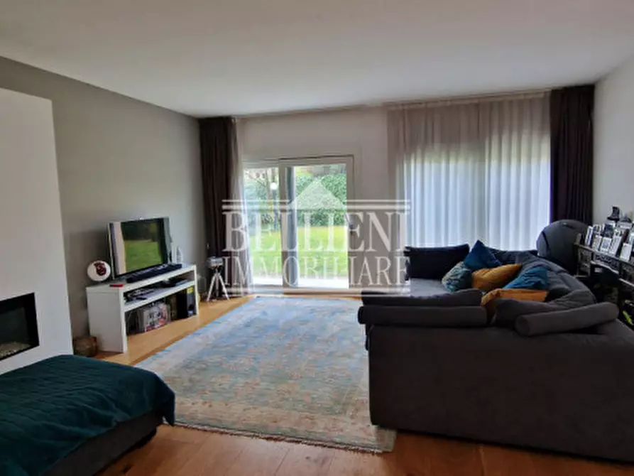 Immagine 41 di Villa in vendita  in Via Giosuè Carducci a Vicenza