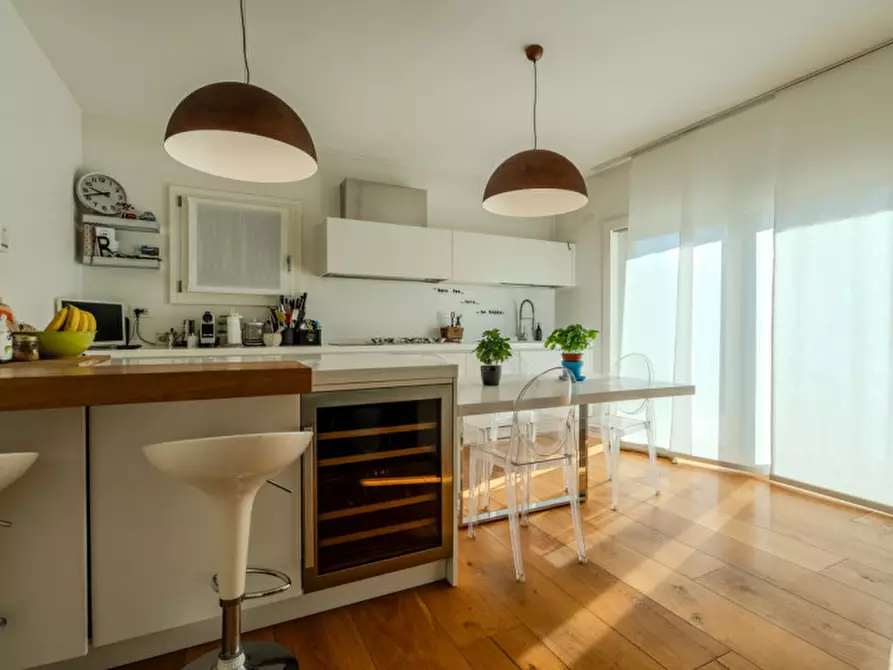 Immagine 44 di Villa in vendita  in Via Giosuè Carducci a Vicenza