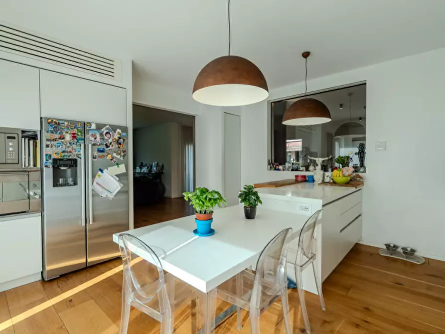 Immagine 45 di Villa in vendita  in Via Giosuè Carducci a Vicenza