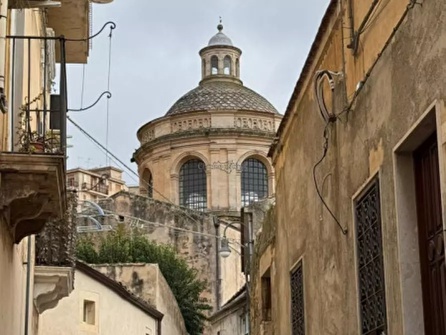 Immagine 19 di Casa indipendente in vendita  a Modica