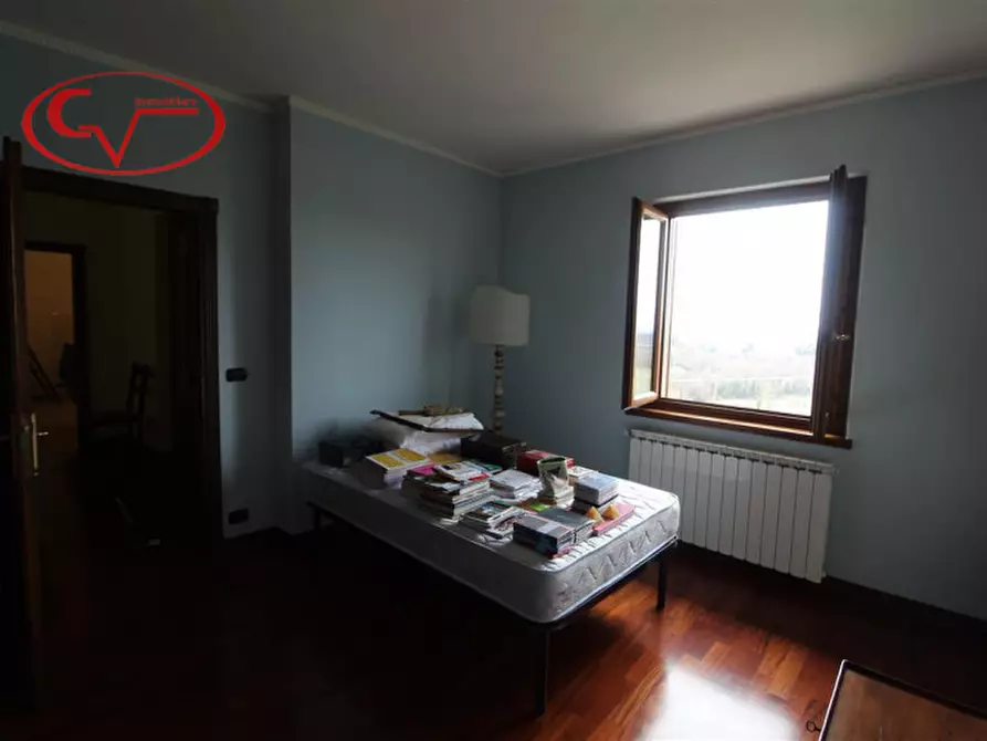 Immagine 22 di Villa in vendita  a Loro Ciuffenna