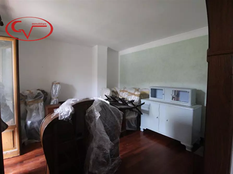 Immagine 27 di Villa in vendita  a Loro Ciuffenna