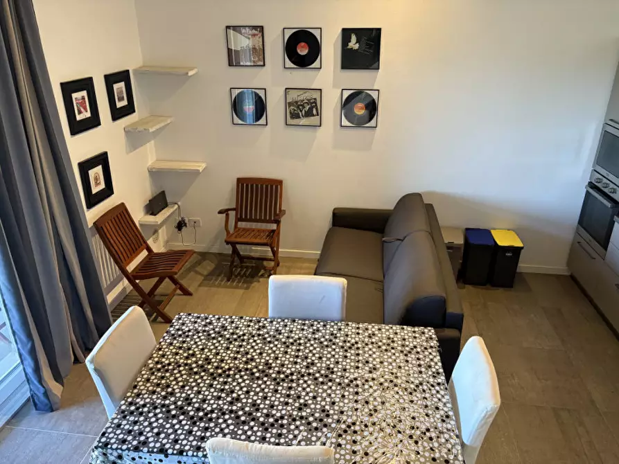 Immagine 6 di Appartamento in vendita  in Via Boschetti a Peschiera Del Garda