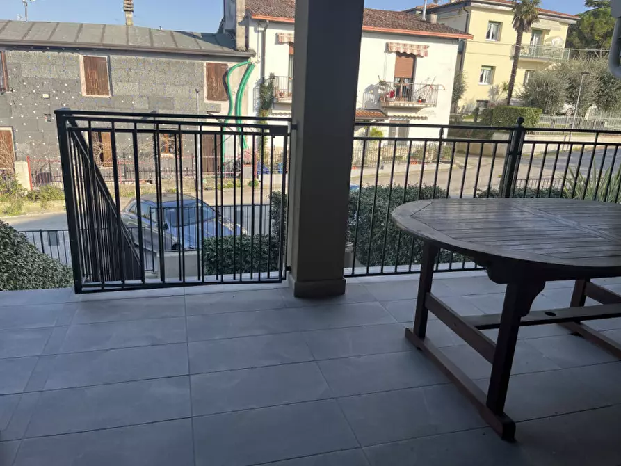 Immagine 15 di Appartamento in vendita  in Via Boschetti a Peschiera Del Garda