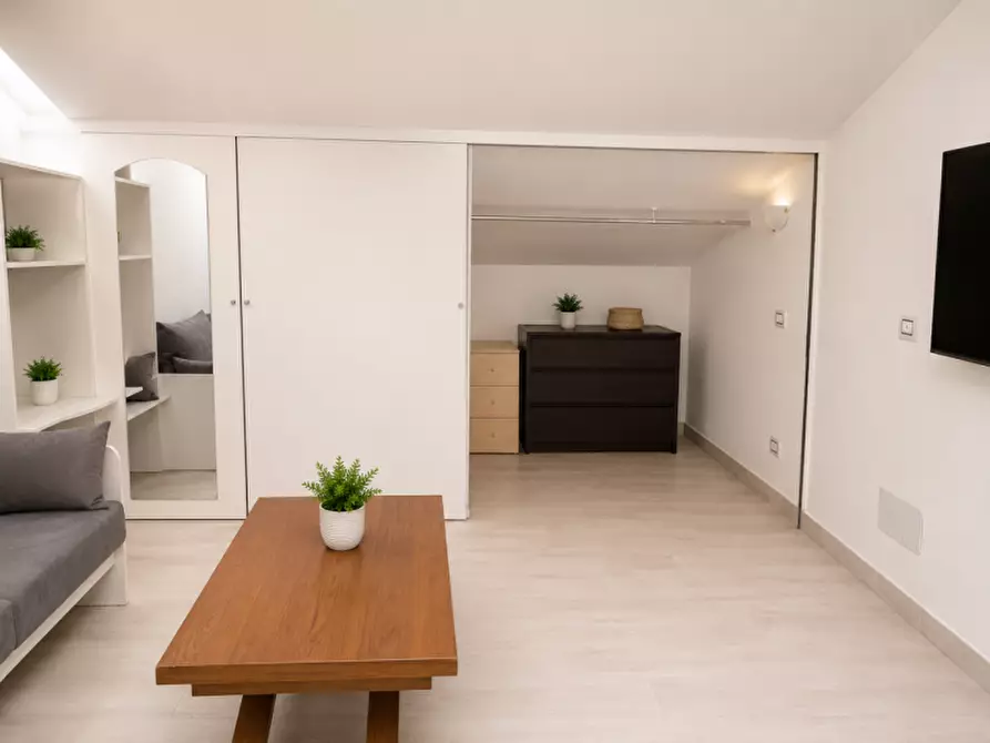 Immagine 7 di Appartamento in vendita  in via Saffi a Parma