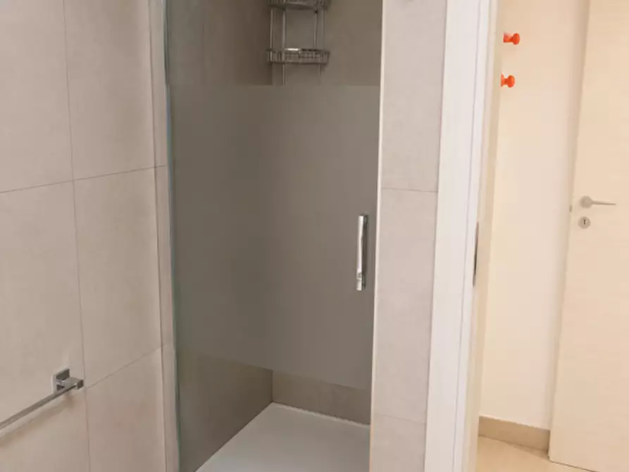 Immagine 14 di Appartamento in vendita  in via Saffi a Parma