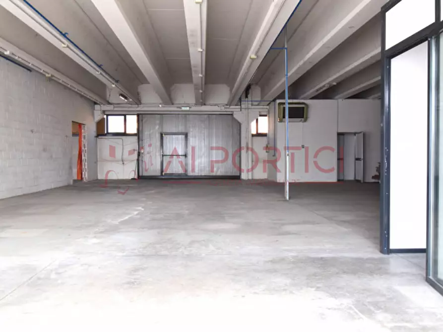 Immagine 4 di Capannone industriale in affitto  in Viale Stazione a Pontelongo