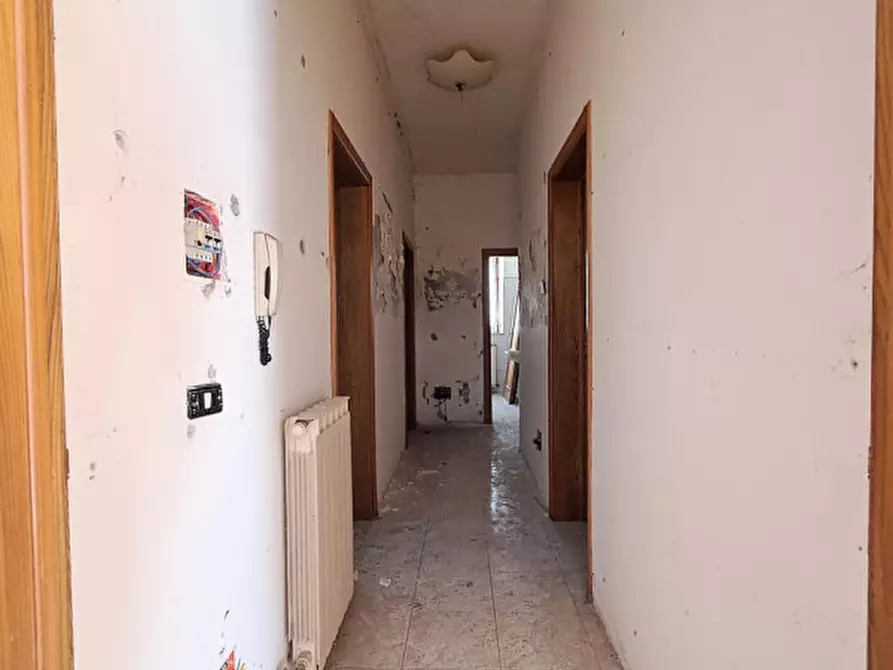 Immagine 5 di Casa indipendente in vendita  in Via Perugina a Passignano Sul Trasimeno