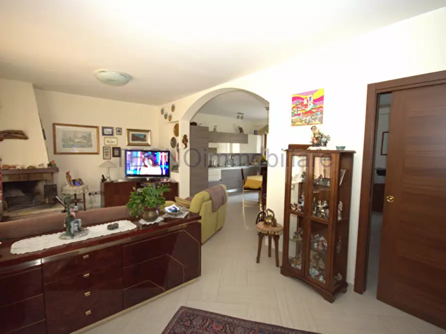 Immagine 5 di Casa bifamiliare in vendita  in via s.aleramo a Corciano