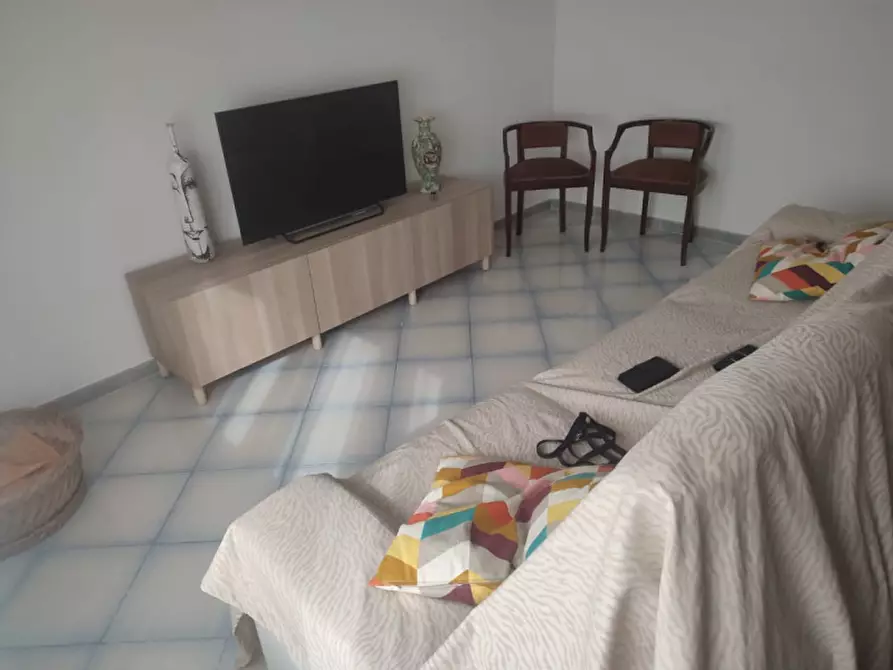Immagine 38 di Camera in affitto  in Piazza Immacolata 11 a Napoli