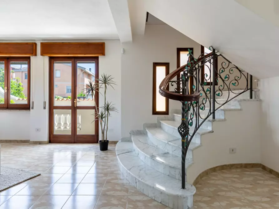 Immagine 6 di Casa indipendente in vendita  in via Budapest 56 a Quartu Sant'elena