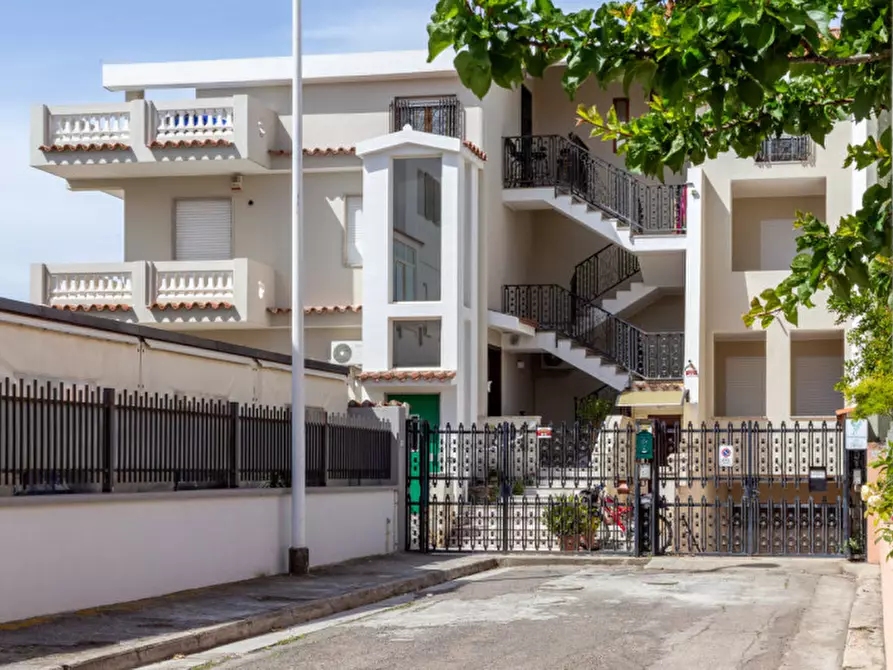 Immagine 31 di Casa indipendente in vendita  in via Budapest 56 a Quartu Sant'elena