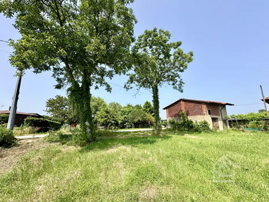 Immagine 19 di Terreno in vendita  in Via Vittorio Veneto a Vische