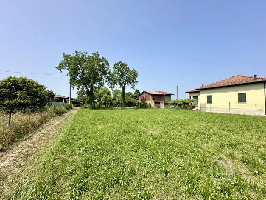 Immagine 24 di Terreno in vendita  in Via Vittorio Veneto a Vische
