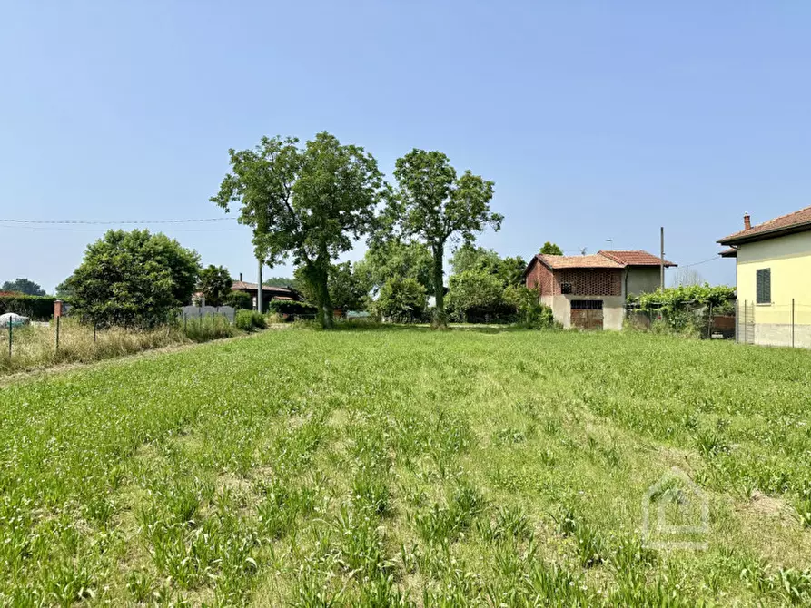 Immagine 28 di Terreno in vendita  in Via Vittorio Veneto a Vische