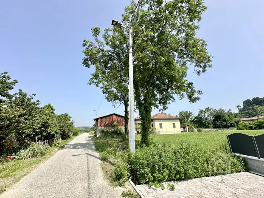 Immagine 34 di Terreno in vendita  in Via Vittorio Veneto a Vische