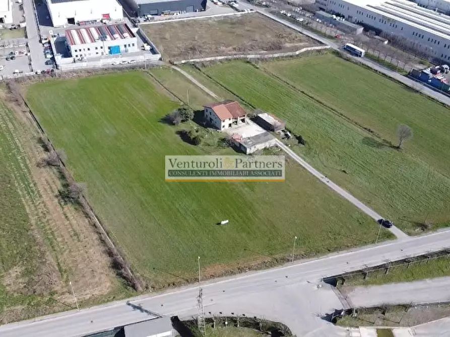 Immagine 4 di Terreno in vendita  in Via Statale a Calcinato