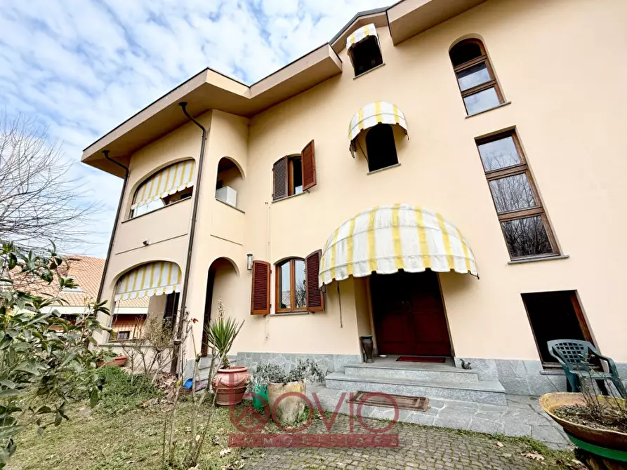 Immagine 3 di Appartamento in vendita  in VIA BORGARELLA 10 a San Mauro Torinese