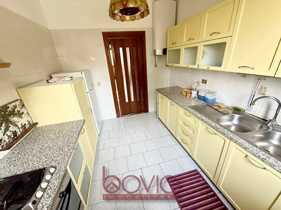 Immagine 14 di Appartamento in vendita  in VIA BORGARELLA 10 a San Mauro Torinese