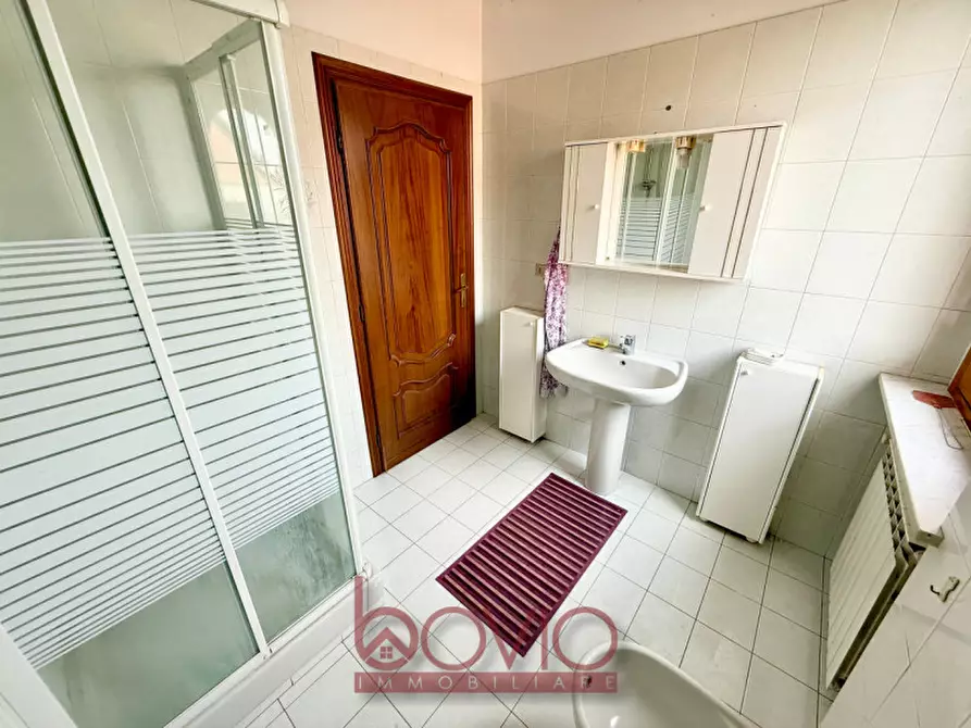 Immagine 31 di Appartamento in vendita  in VIA BORGARELLA 10 a San Mauro Torinese