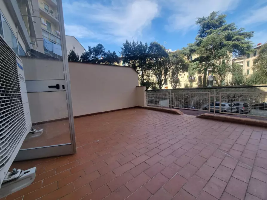 Immagine 8 di Negozio in vendita  in VIA GORDIGIANI a Firenze