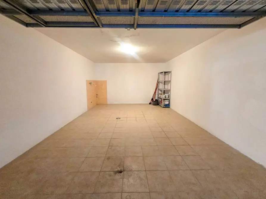 Immagine 16 di Appartamento in vendita  in Via Cattaneo a Urbania