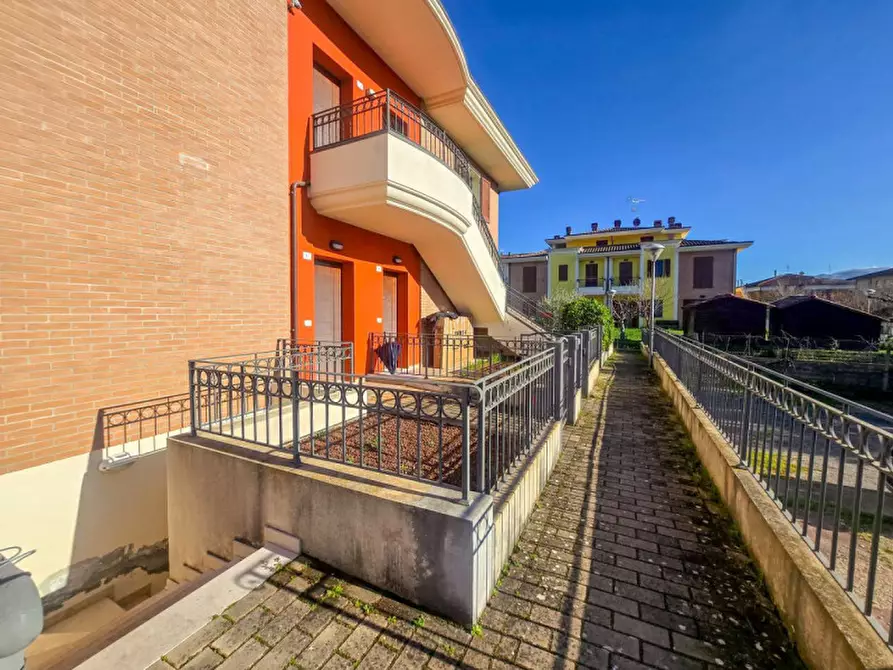 Immagine 19 di Appartamento in vendita  in Via Cattaneo a Urbania